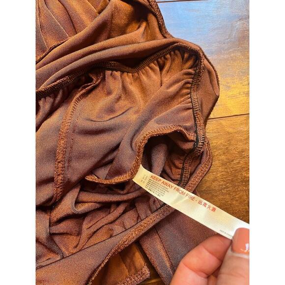 Intimatley Free People Bodysuit Thong Bronze Long Sleeve Size Small - Picture 5 of 5